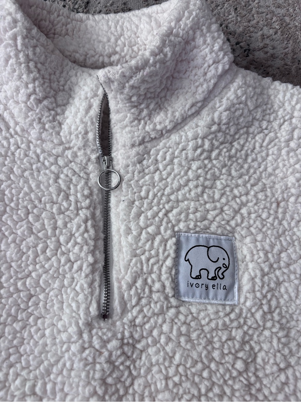 Ivory Ella Sherpa pullover - Picture 2 of 7
